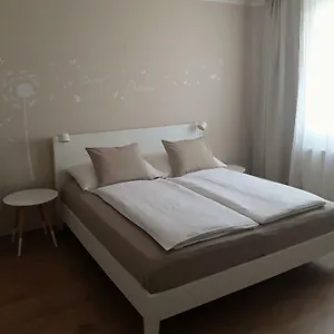 Murpromenade Apartment